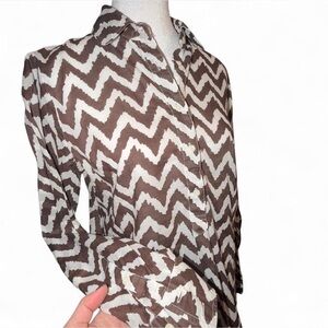 Dalia Collection Chevron Button Front Blouse Medium